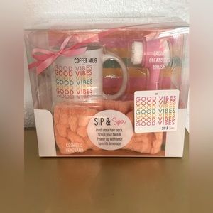 “Sip and Spa” gift set. GOOD VIBES